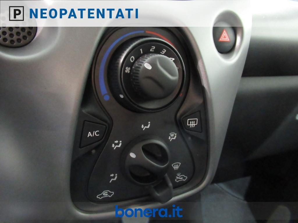 Toyota Aygo 5 Porte 1.0 VVT-i x-cool