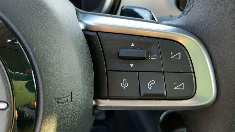 FIAT 600 Hybrid MHEV La Prima