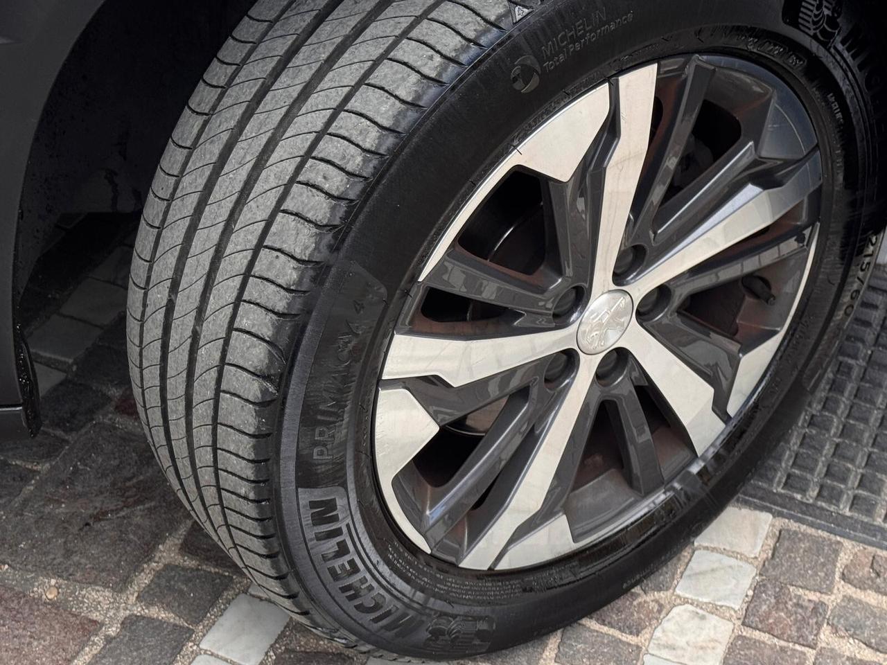 Peugeot Rifter BlueHDi 130 S&S EAT8 GT Line Long