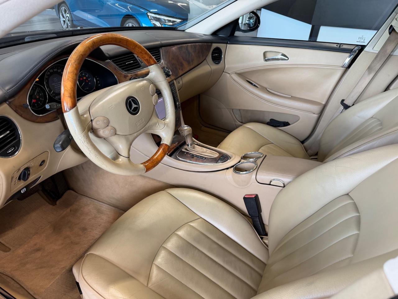 Mercedes-benz CLS 500