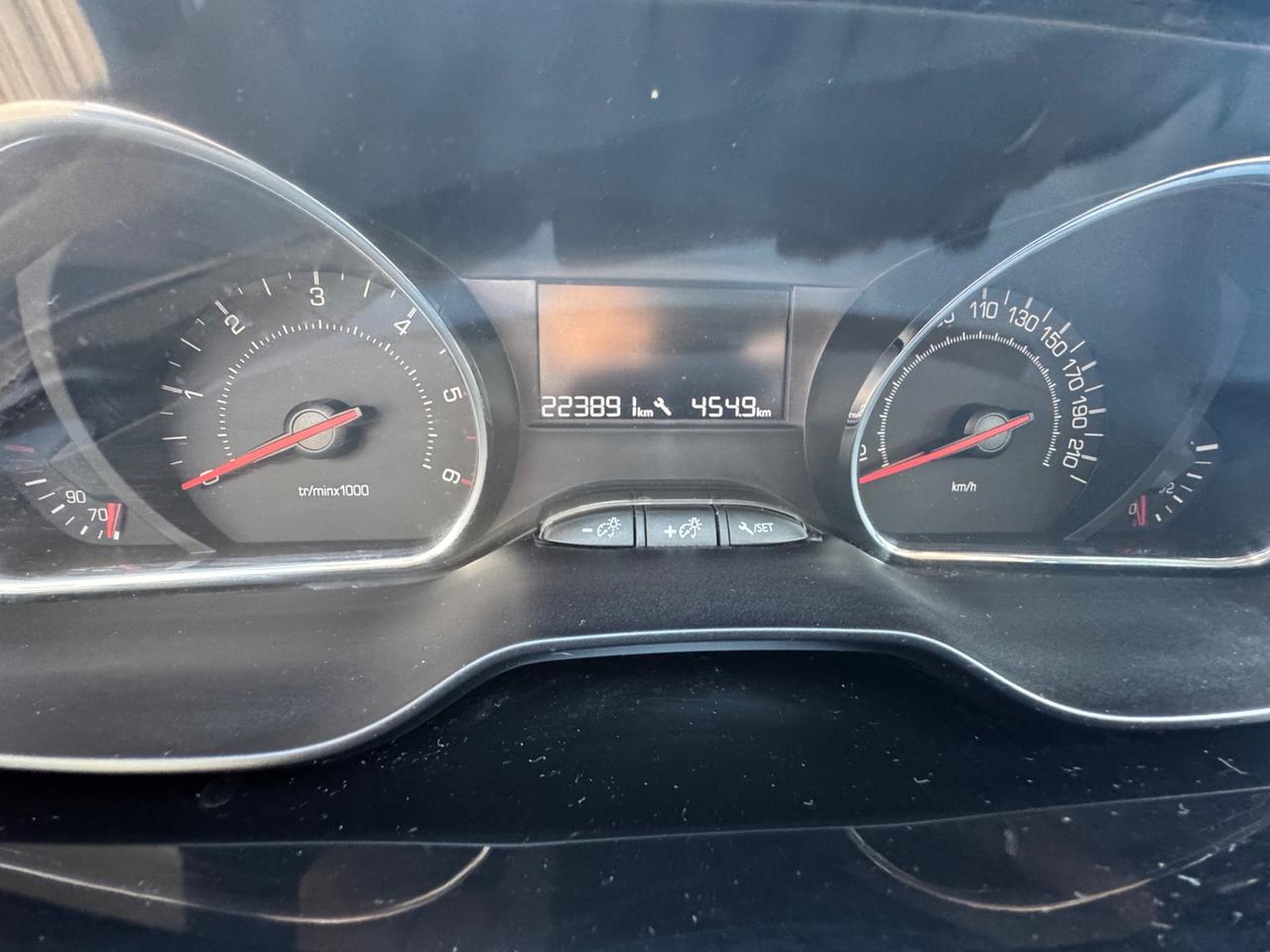 Peugeot 208 Versione Allure