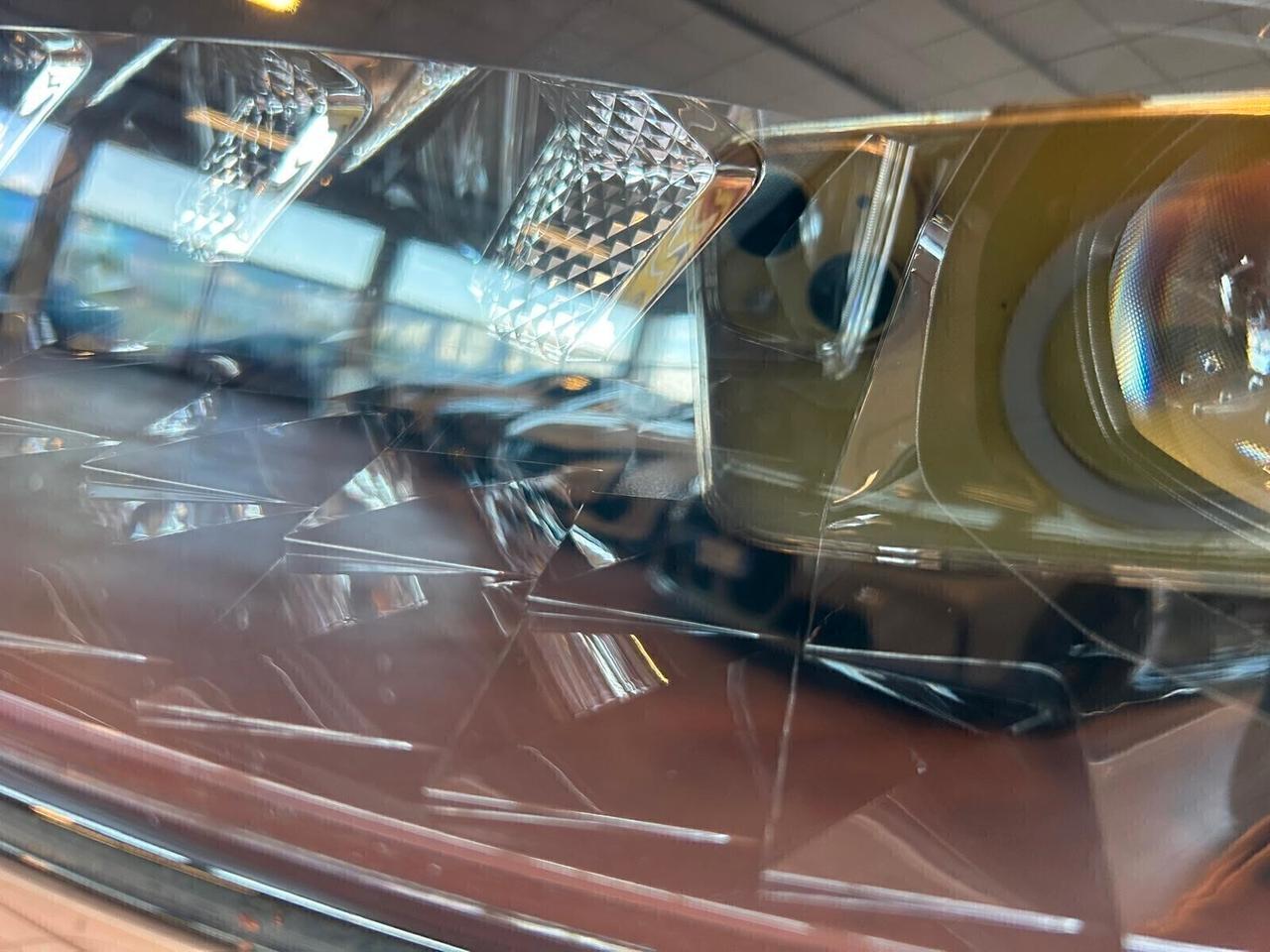 Ds DS 7 Crossback GRAND CHIC BlueHDi 130 aut. RIVOLI SPOTICAR