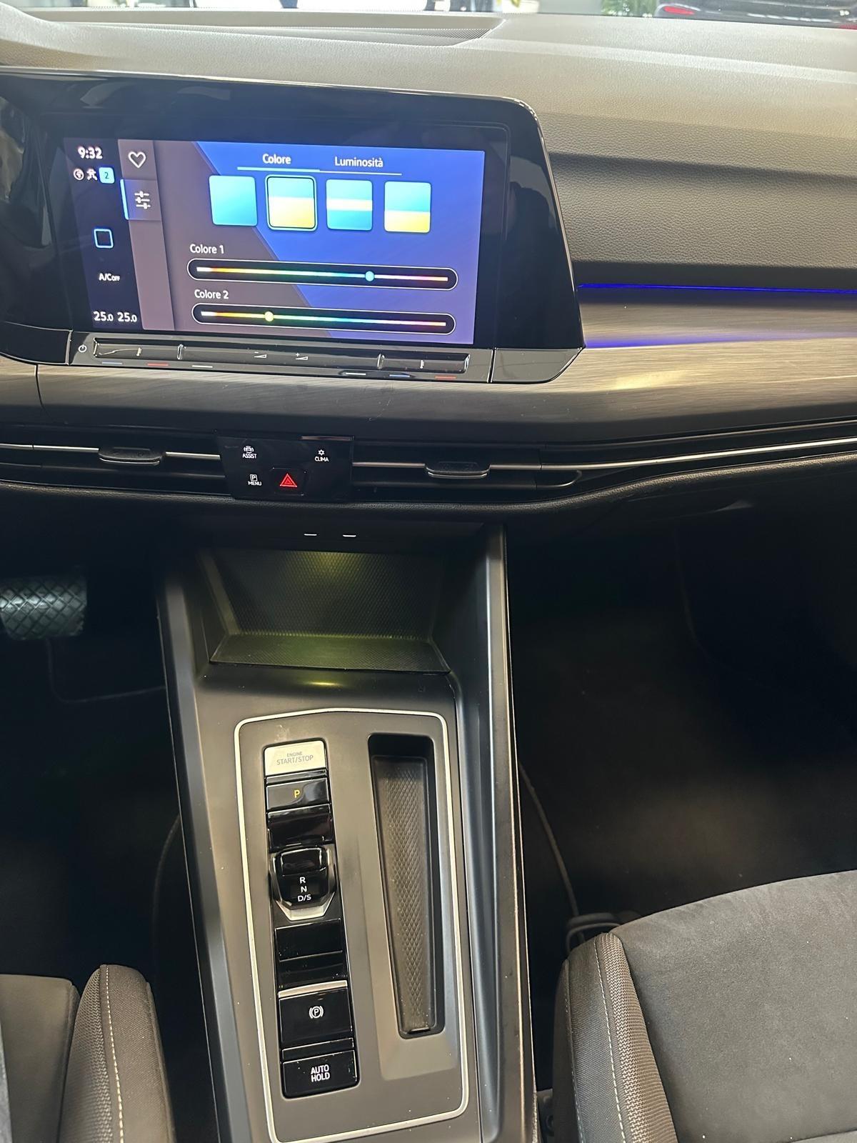 Volkswagen Golf 1.5 eTSI 150 CV EVO ACT DSG Style