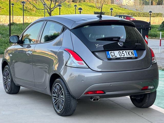 LANCIA Ypsilon 1.0 FireFly 5 porte S&S Hybrid Gold