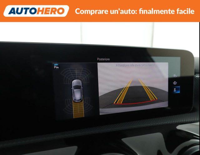 MERCEDES-BENZ A 180 d Automatic Premium