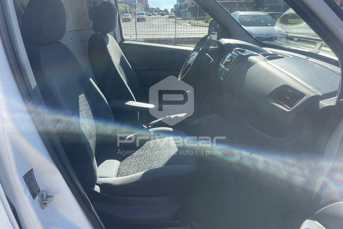 FIAT Doblò 1.4 T-Jet Natural Power PL-TN Cargo Maxi Lamierato
