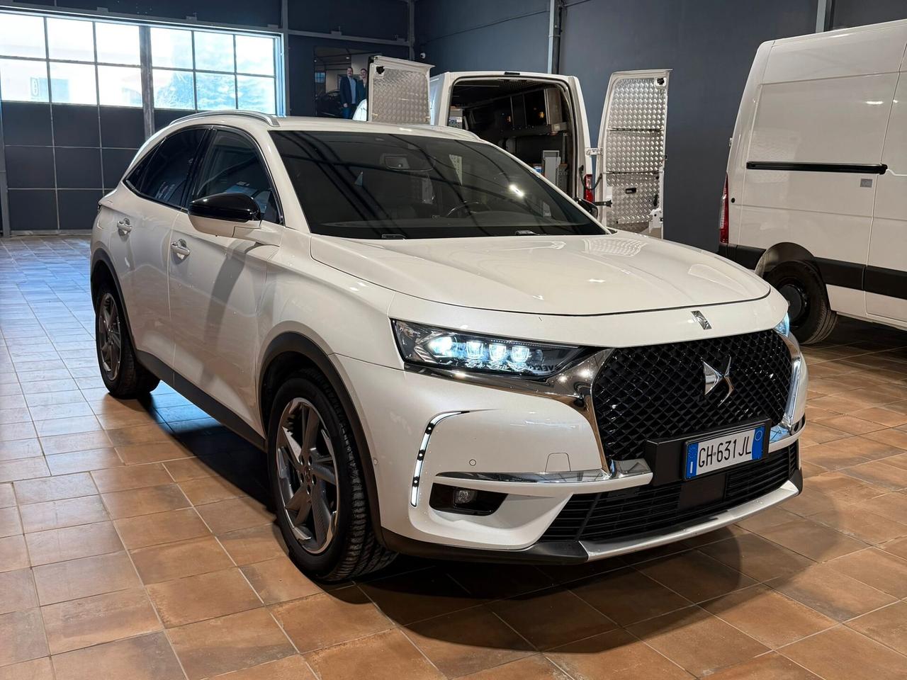 DS 7 CROSSBACK 1.5Hdi AUTOCARRO N1
