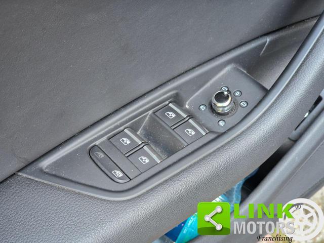 AUDI A4 Avant 40 TDI 190 CV S Tronic S Line