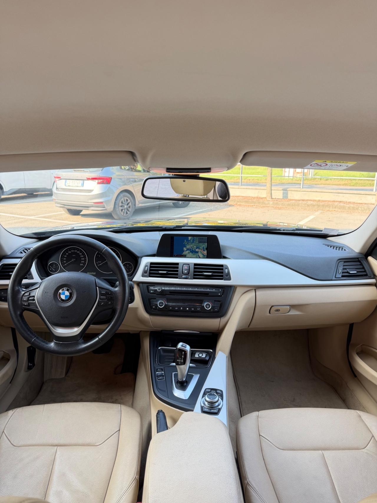 Bmw 318d Touring Luxury