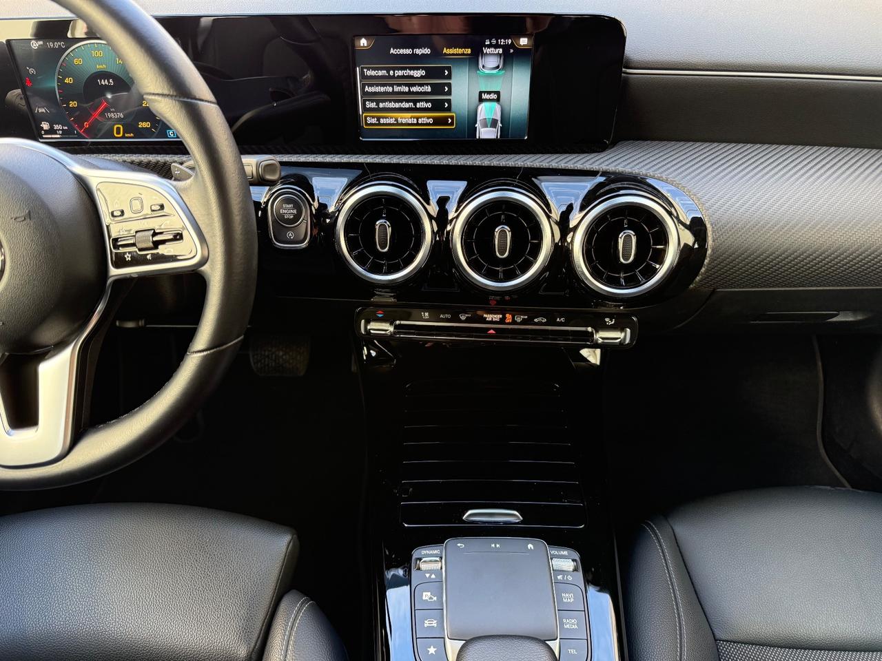 Mercedes-benz A 180 d Automatic Business Extra