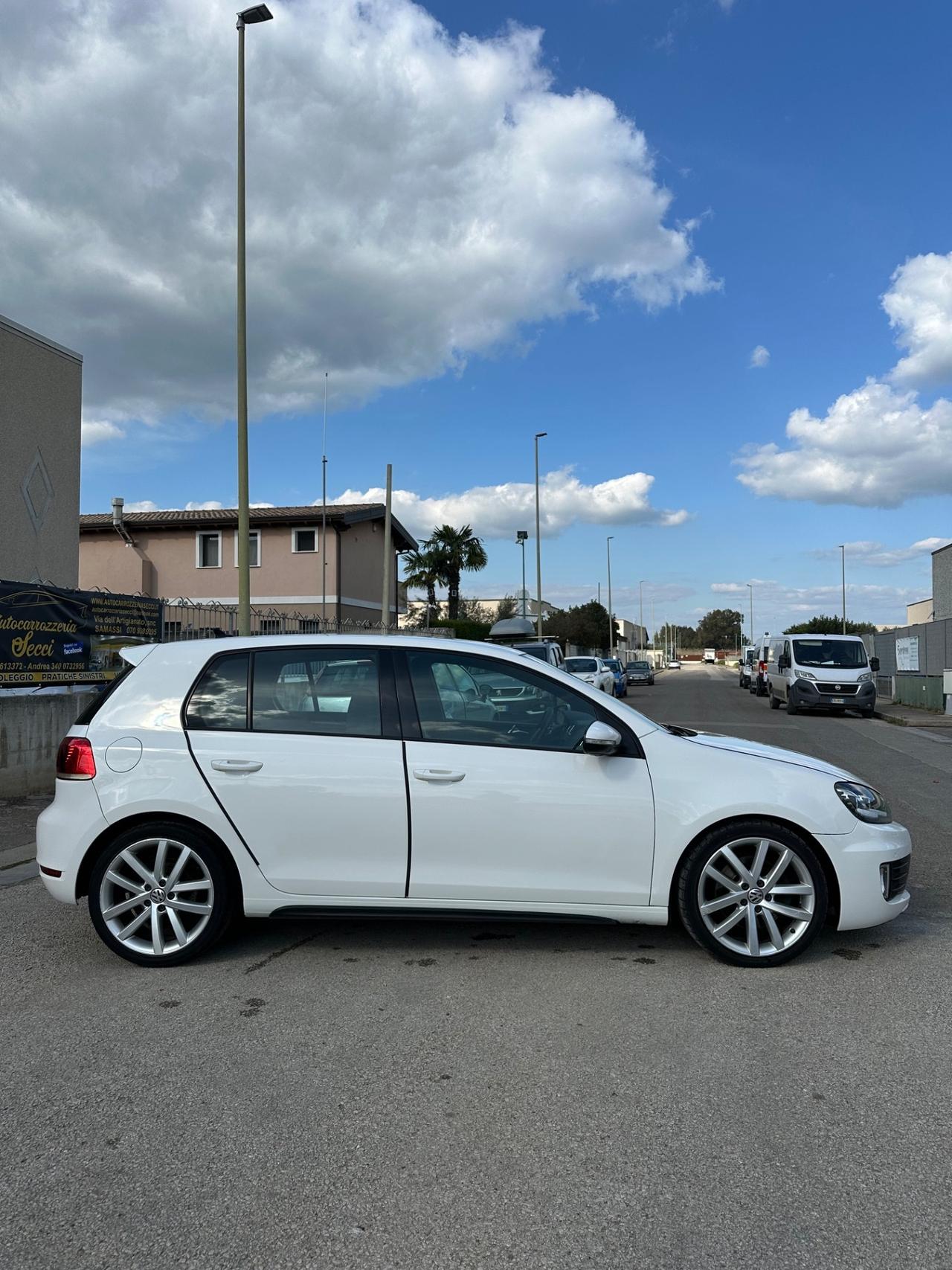 Volkswagen Golf GTD 2.0 TDI 170CV DSG