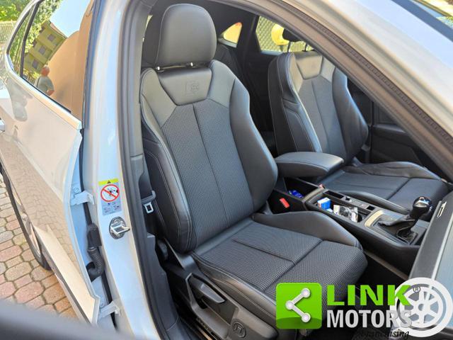 AUDI Q3 SPB 35 TFSI S Line S Tronic TETTO