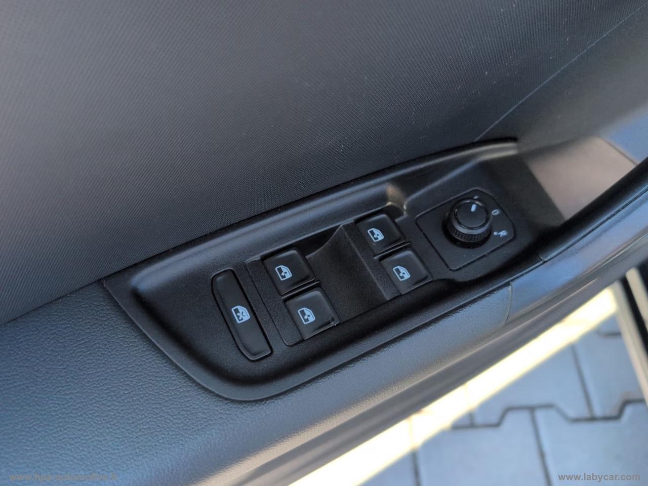 AUDI A1 SPORTBACK 116CV TFSI S-line FULL LED KEYLESS