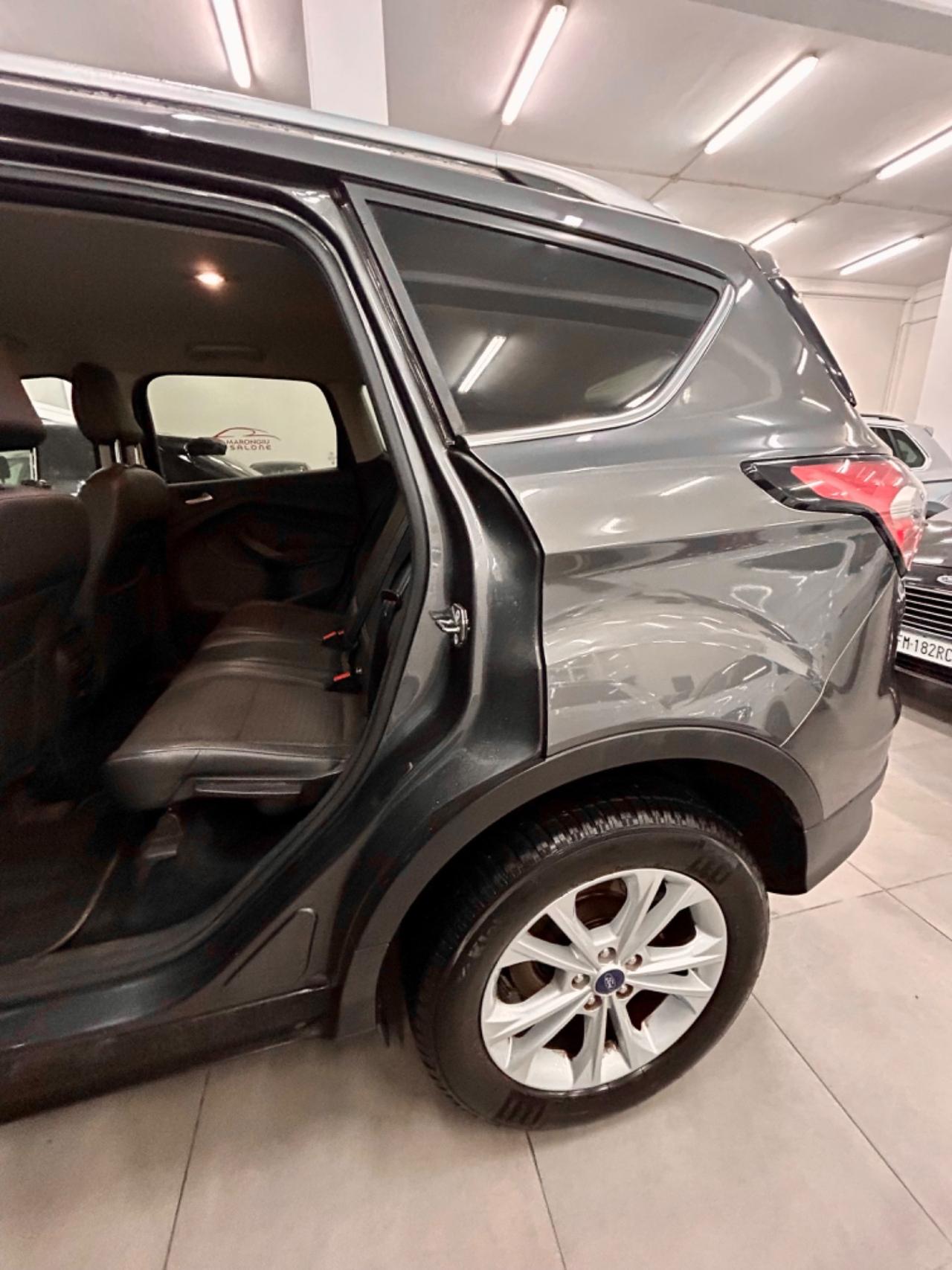 Ford Kuga 1.5 TDCI 120 CV S&S Titanium FINANZIABILE