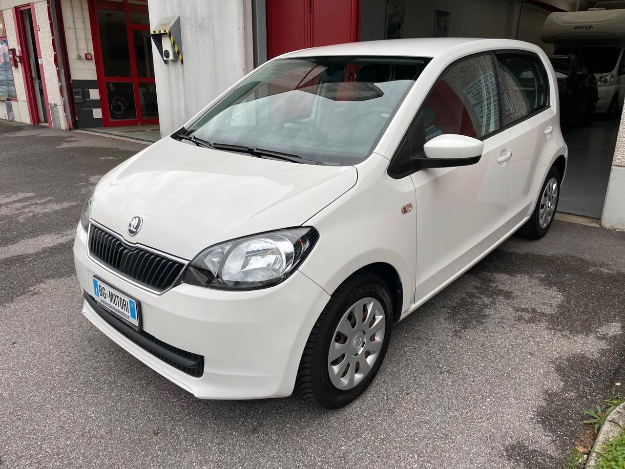 Skoda Citigo 1.0 5 porte ok neopatentato