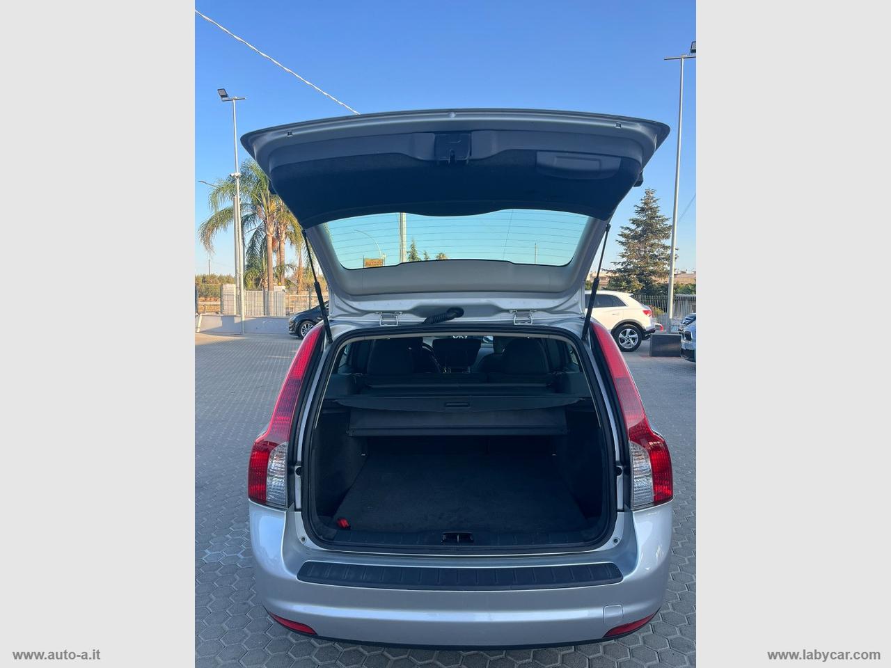 VOLVO V50 1.6 D DRIVE POLAR