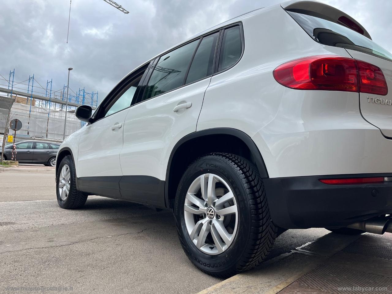 VOLKSWAGEN Tiguan 2.0 TDI 110 Bus. Sport&Style BMT