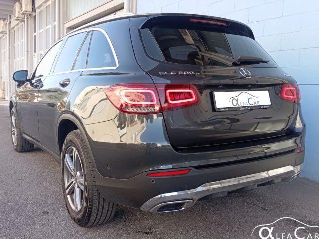 MERCEDES-BENZ GLC 300 e 4Matic EQ-Power Business