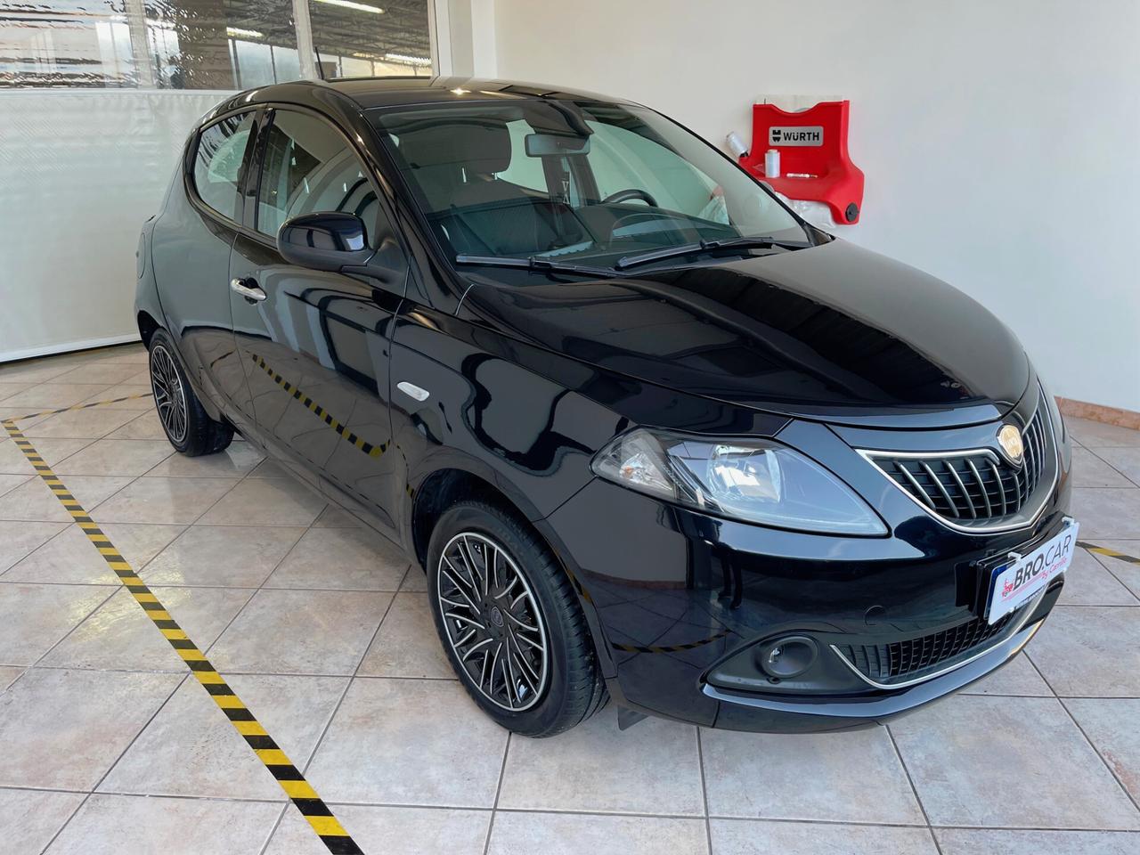 Lancia Ypsilon 1.0 70cv Hybrid Gold NO VINCOLO DI FINANZIAMENTO