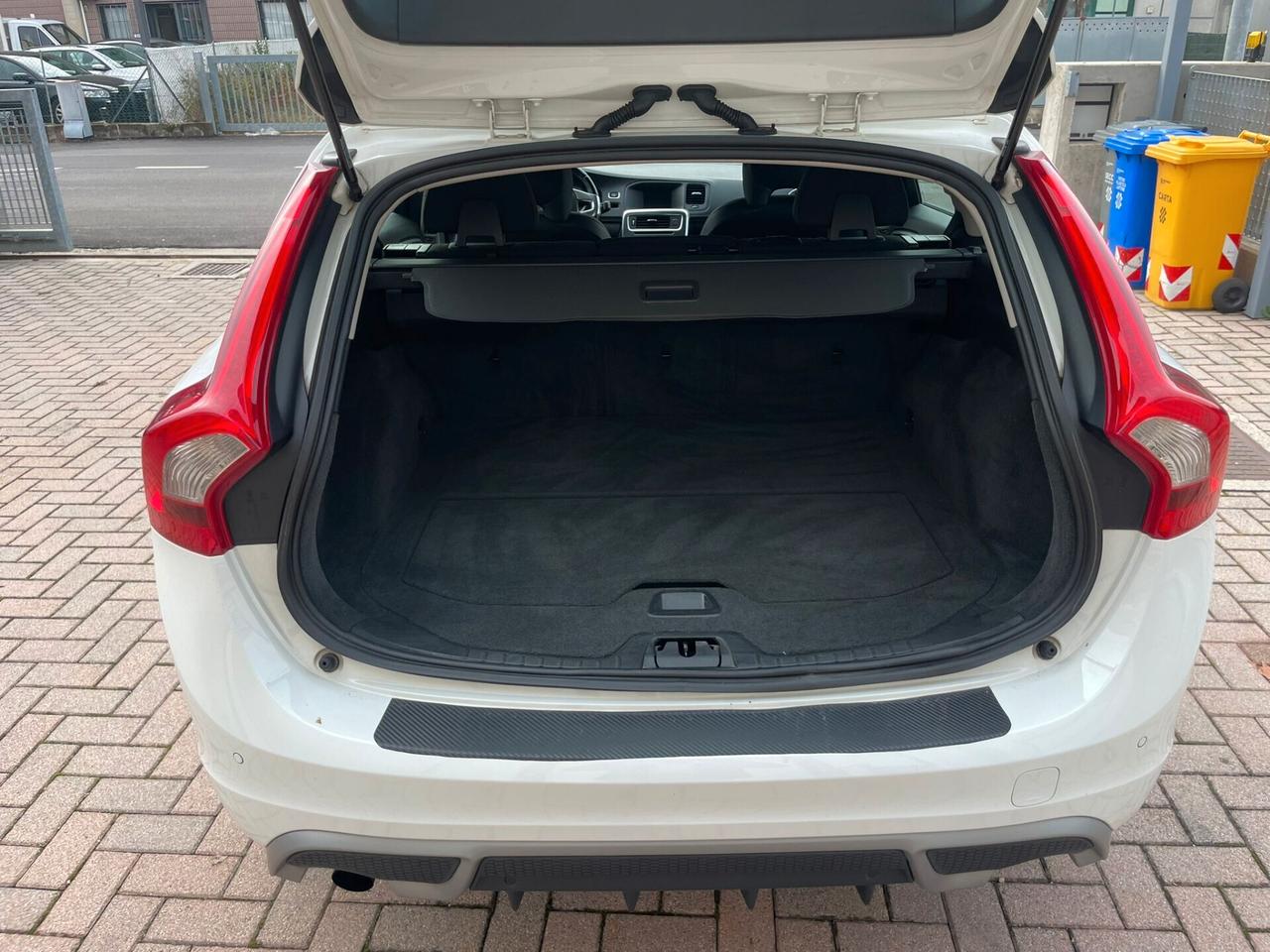 Volvo V60 D3 Summum 2.0cc 163cv