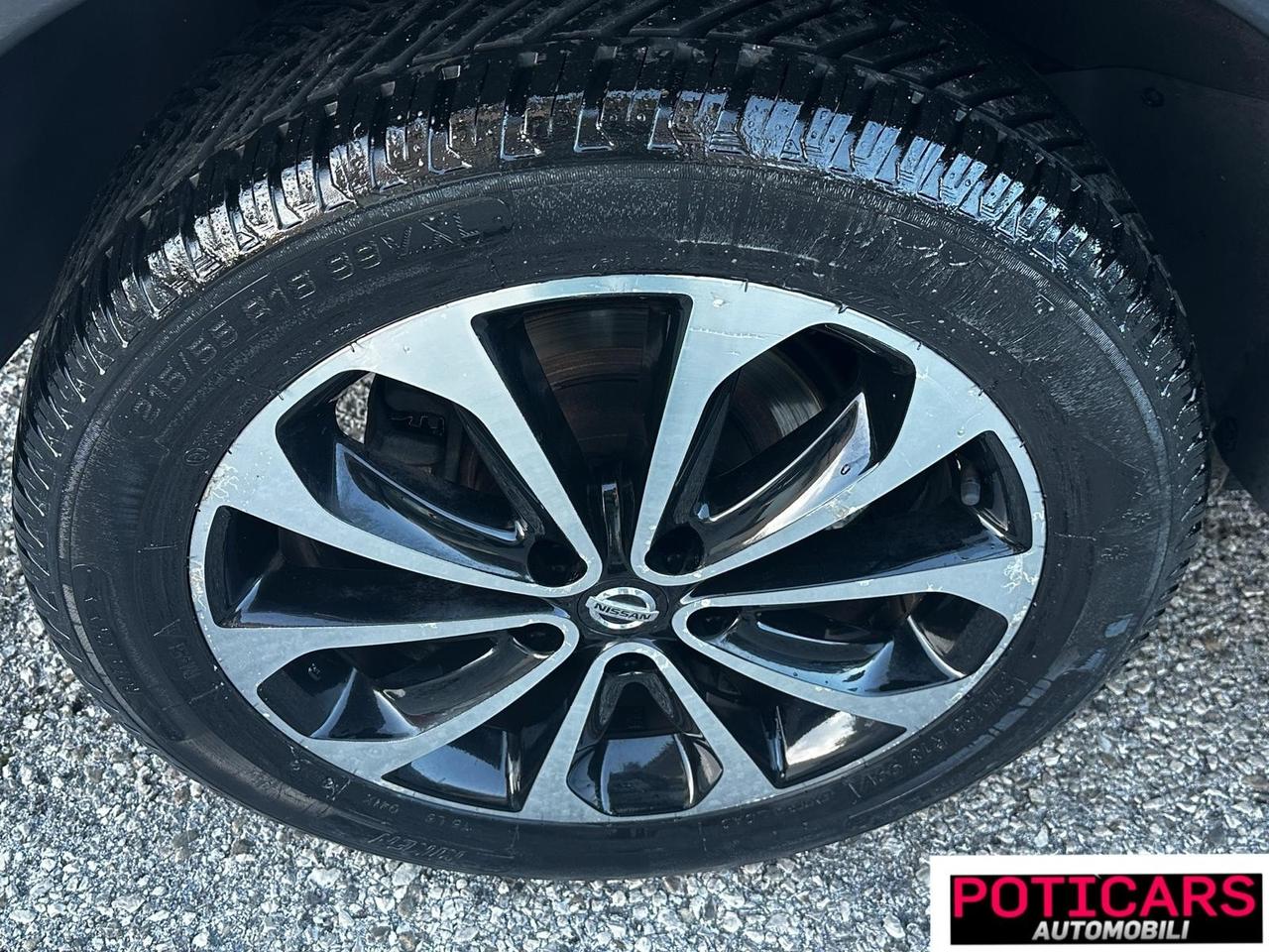 Nissan Qashqai 1.5 dCi DPF Tekna