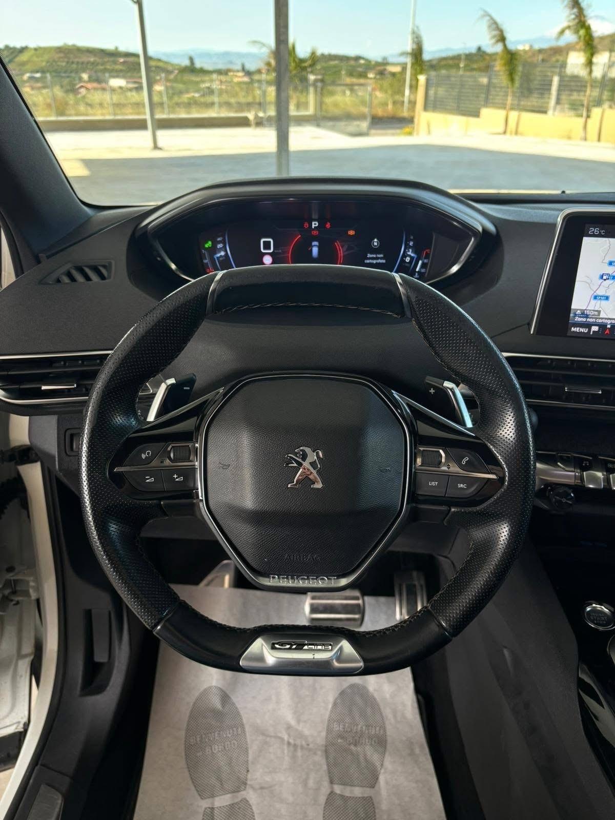 Peugeot 3008 BlueHDi 131cv S&S EAT6 GT Line