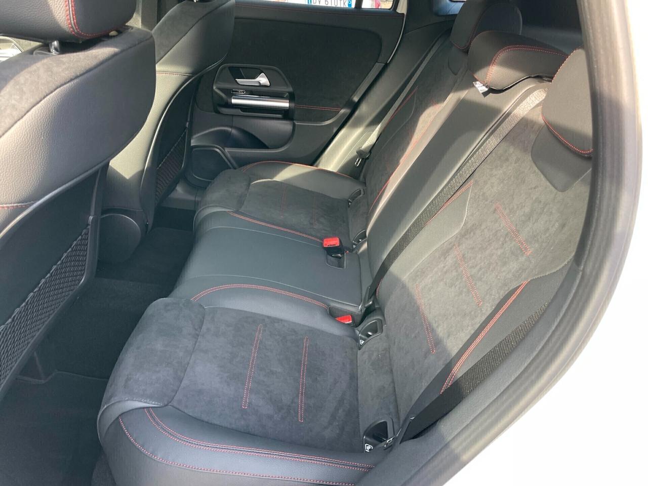 Mercedes-benz GLA 200 GLA 220 d Automatic 4Matic AMG Line Premium Plus