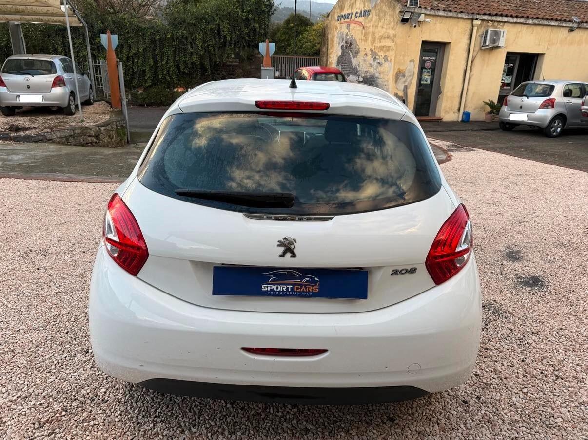 Peugeot 208 1.4 HDi 68 CV 5 porte Allure