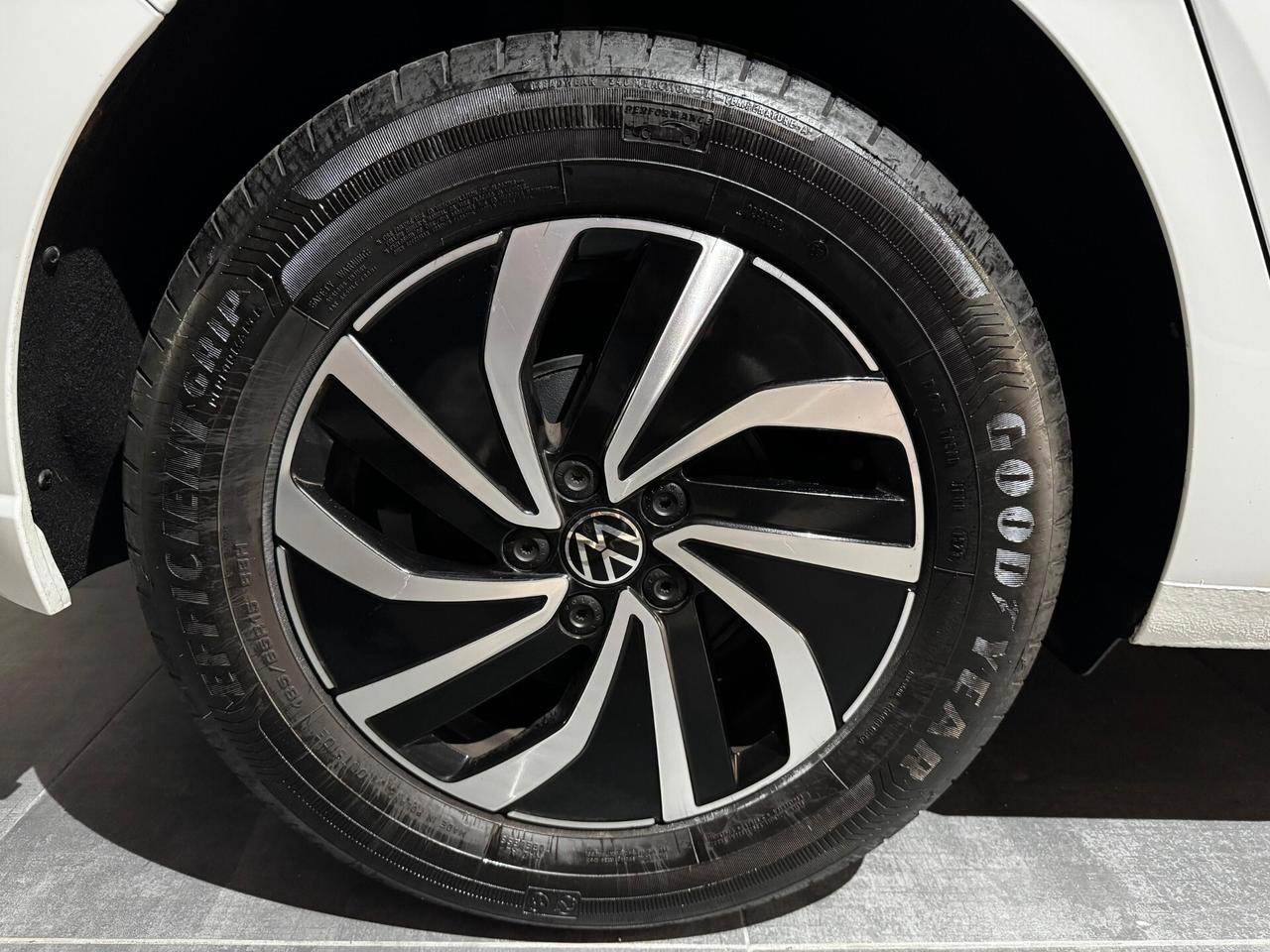 VOLKSWAGEN POLO 1.0 TSI 95cv LIFE 34002 KM