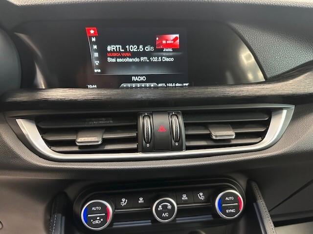 Alfa Romeo Stelvio 2.2 Turbodiesel 190 CV AT8 Q4 Business