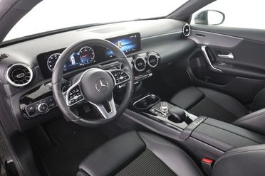 MERCEDES-BENZ A 180 A 200 d Automatic Business Extra