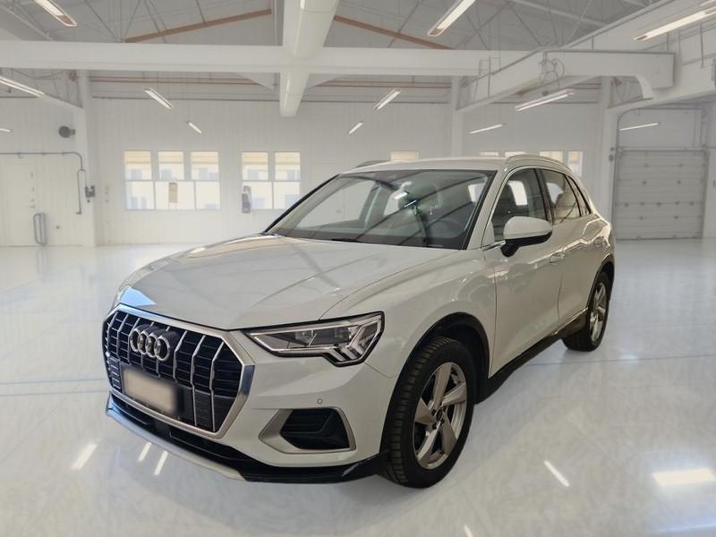 AUDI Q3 35 TDI S TRONIC BUSINESS ADVANCED SUV