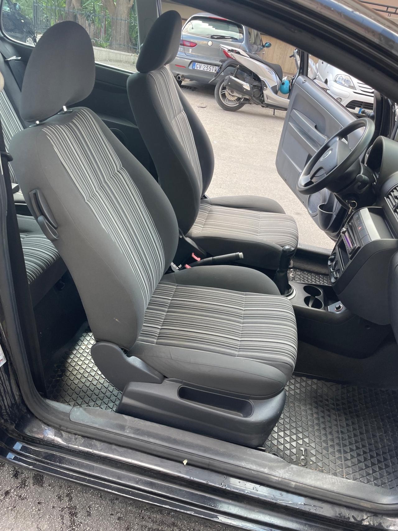 Volkswagen Fox 1.2 60CV