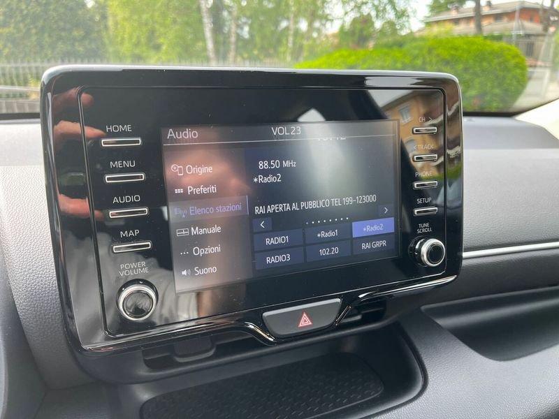 Toyota Yaris Hybrid Trend MY22