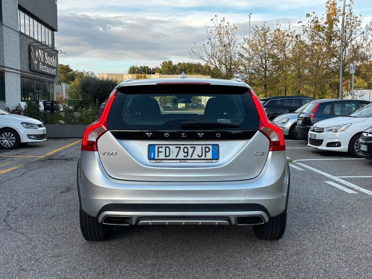 Volvo V60 Cross Country D3 Summum