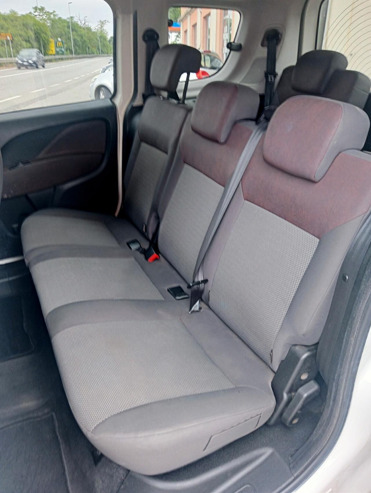 Fiat Doblò 7 POSTI 1.6 MJT 120CV Trekking