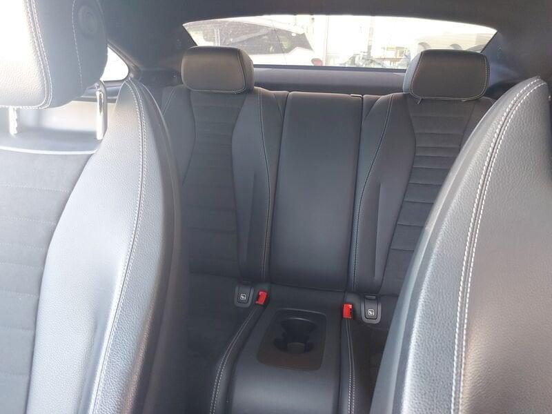 Mercedes-Benz Classe E E220 d 4MATIC Premium Plus