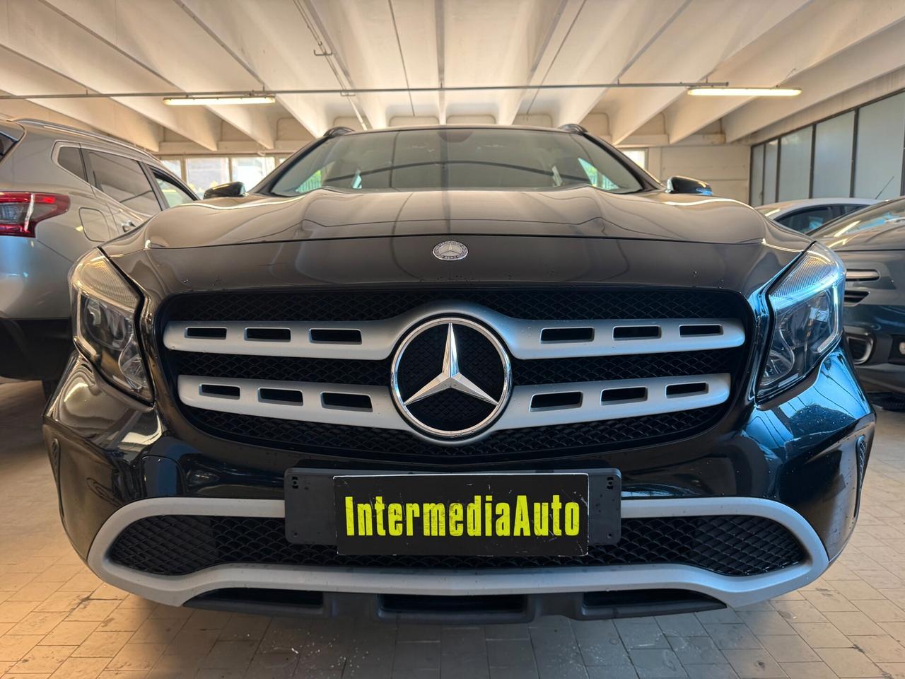 Mercedes-benz GLA 180 d executive 7g-dct