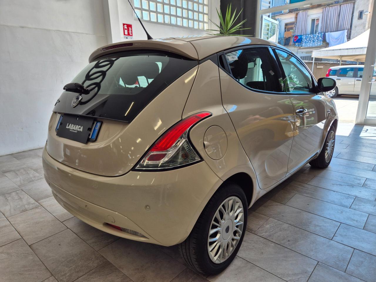 Lancia Ypsilon 1.2 69 CV 5 porte Gold