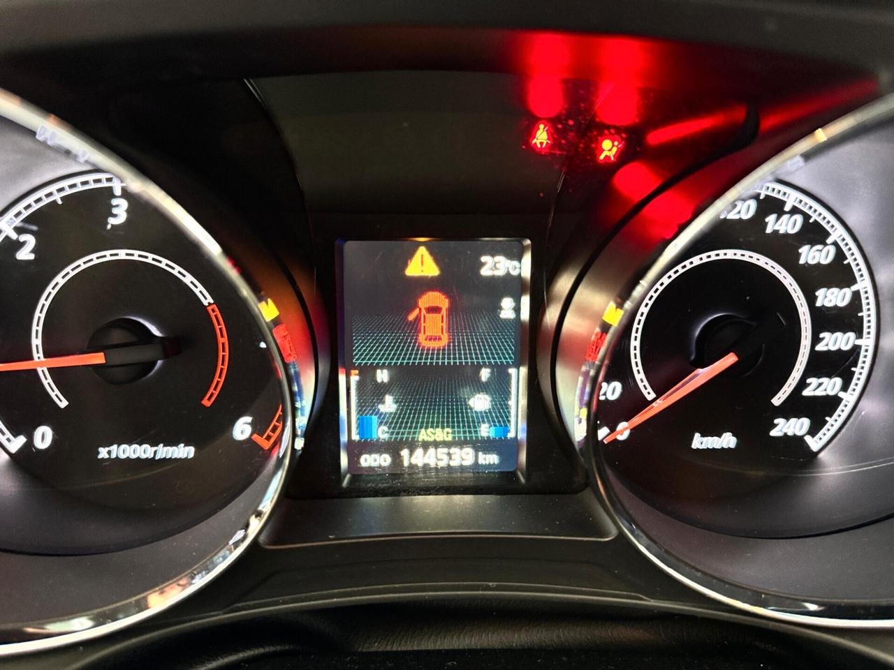 Mitsubishi ASX 1.6 DI-D 114 CV 4WD Intense