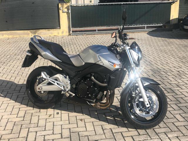 SUZUKI GSR 600 19.000km !!!