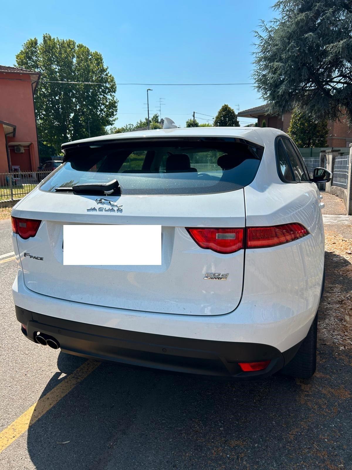 Jaguar F-Pace 2.0 D 180 CV AWD aut. Portfolio