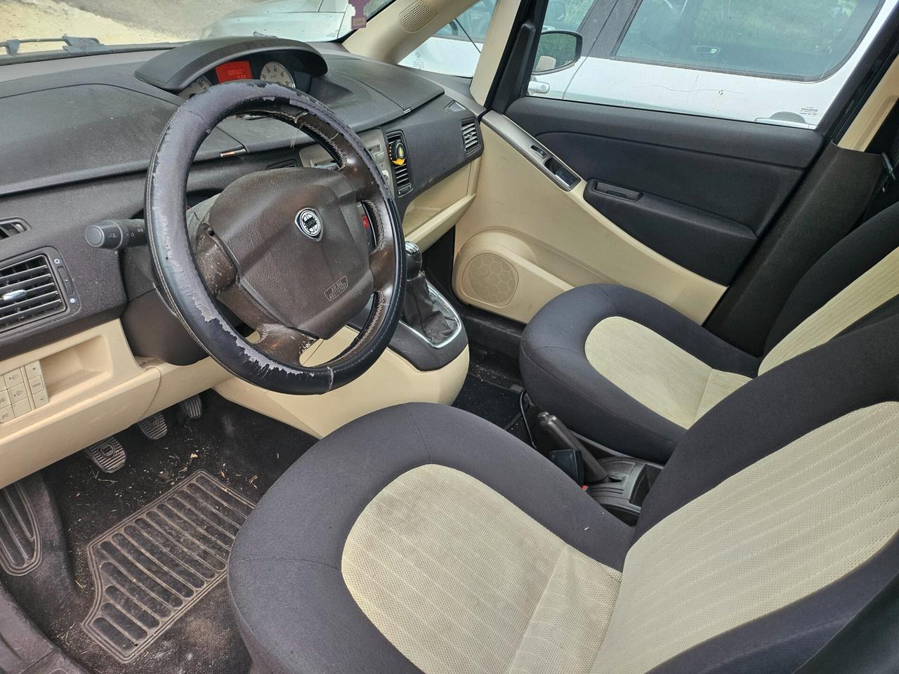 Lancia MUSA 1.9 Multijet Oro