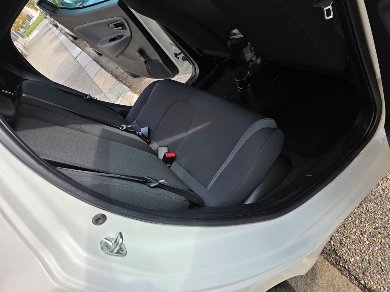 Lancia Ypsilon 1.2 69 CV 5 porte GPL Ecochic Platinum