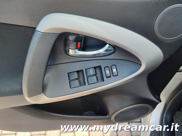 TOYOTA RAV 4 RAV4 2.2 D-4D 136 CV Sol