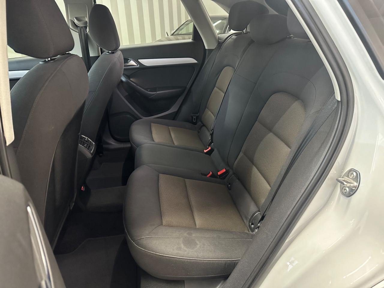 Audi Q3 2.0 TDI 150 CV Quattro S tronic Sline