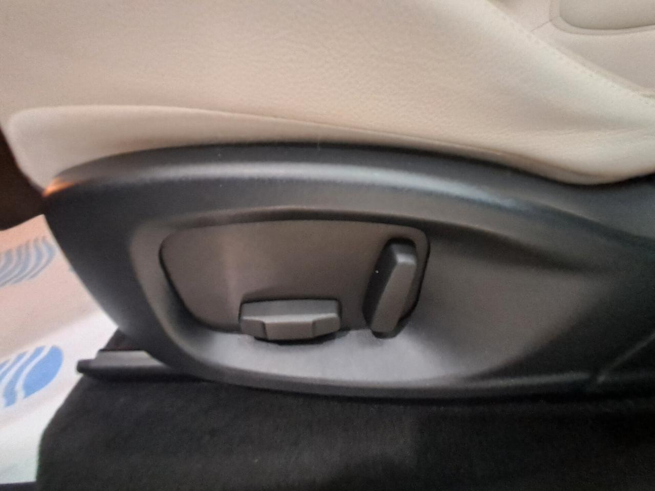 Jaguar F-Pace 2.0 D 180 CV AWD Prestige