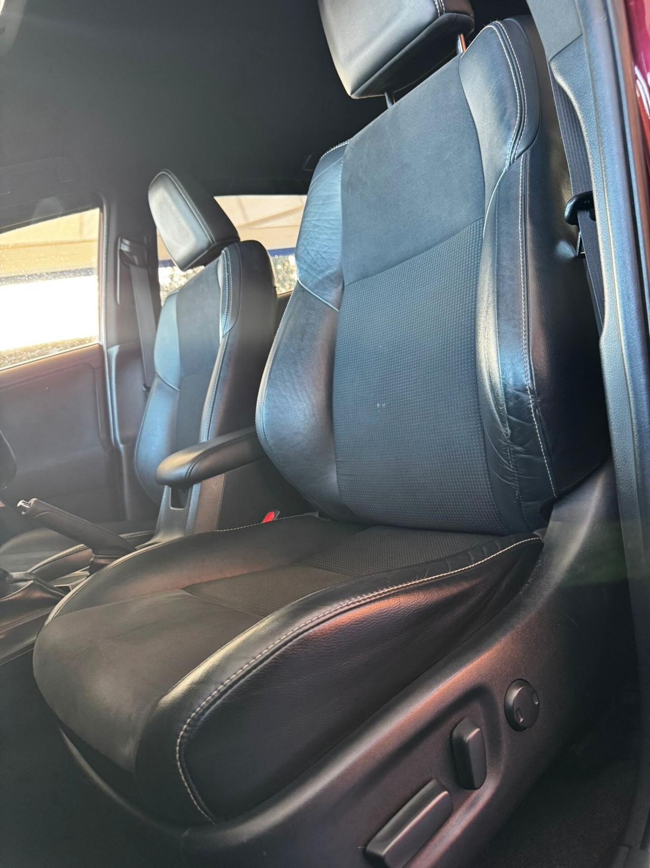 Toyota RAV 4 RAV4 2.0 D-4D 2WD Lounge