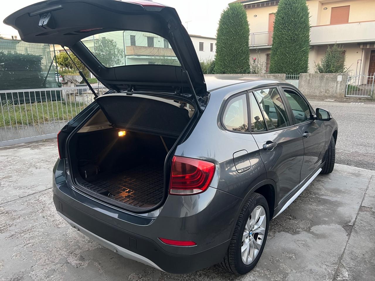Bmw X1 sDrive Sport 2.0 DIESEL AUTOMATICA 2013