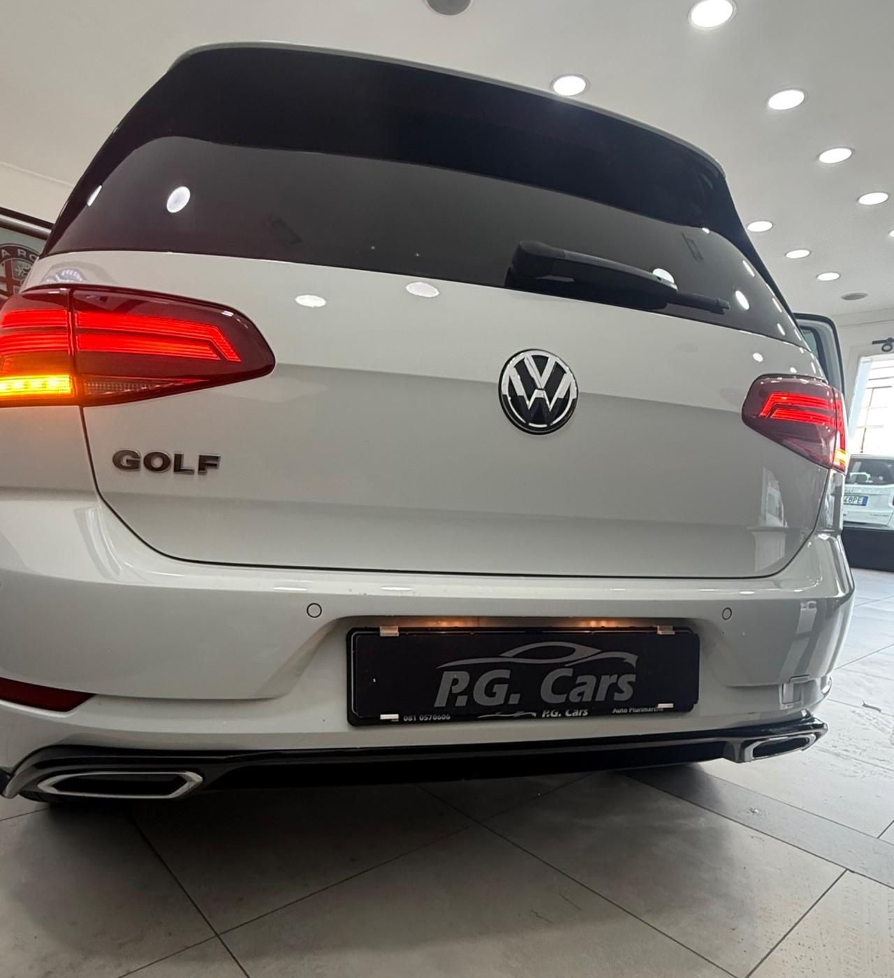Volkswagen Golf 1.6 TDI 115 CV 5p. R-line